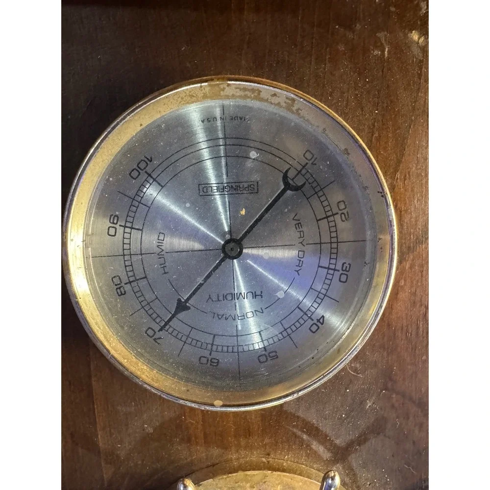 Vintage  Nautical Weather Station Wood Barometer Thermometer Humidity costal